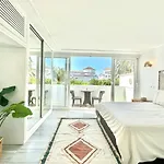 Marbella Beach - New Modern Flat Nueva Andalucia In Puerto Banus - Exceptionnel Location